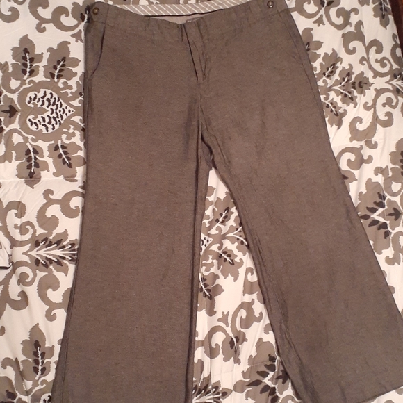 Dress pants - Picture 1 of 3